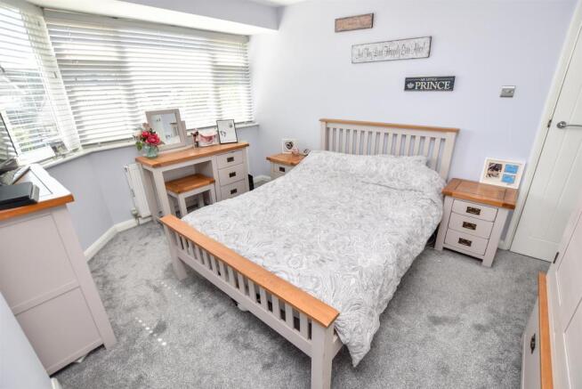 BEDROOM 1