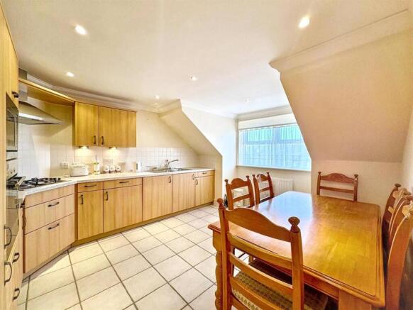 PHOTO-2026-03-11-10-30-10 (9).jpg