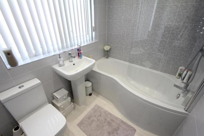 Refitted bathroom to rear