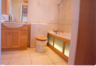 Family bathroom