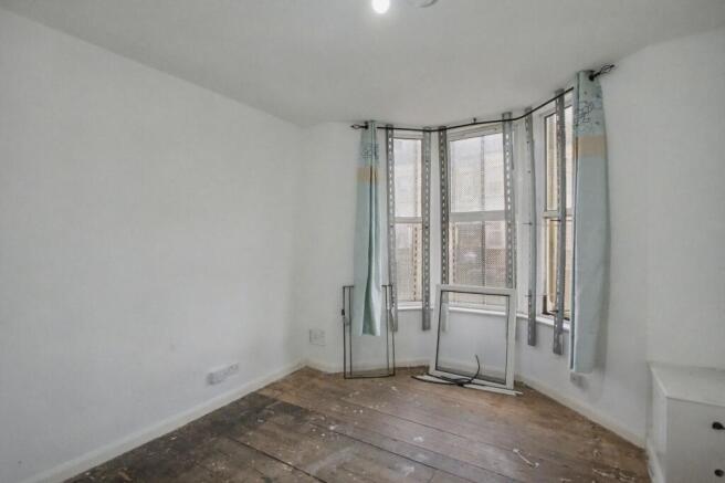 Ground Floor Flat, 139 Upton Lane, London E7 9PJ