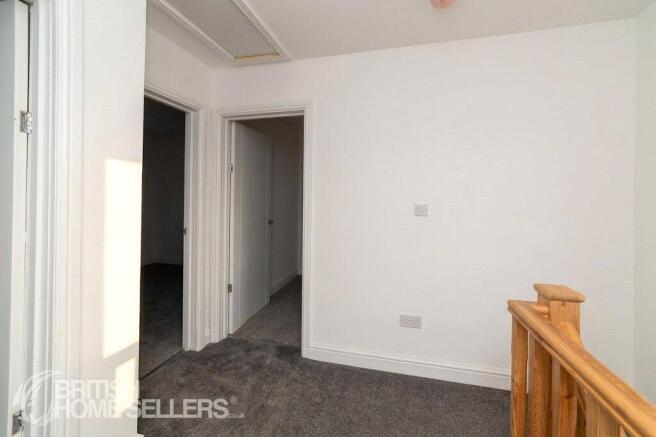 3 bed Detached for sale Image 9