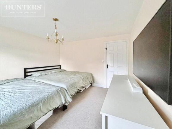 pbox-bedroom-333471.jpg