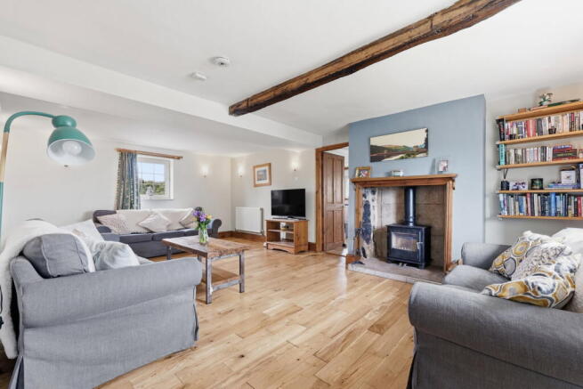 4 bed Semi-Detached for sale Image 9