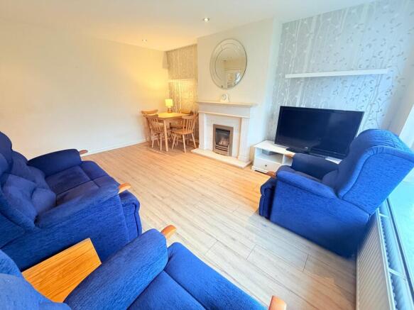 2 bed Bungalow for sale Image 9