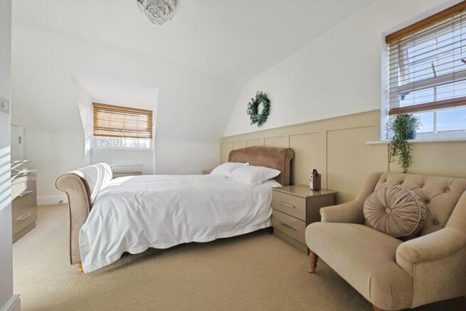 4 bed End of Terrace for sale Image 9