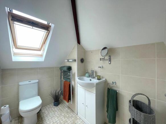 Shower Room (2)