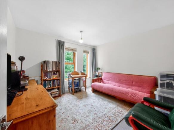 2 bed Apartment for sale Image 12