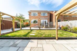 15, Manor Valley, Weston-super-mare BS23 2SY