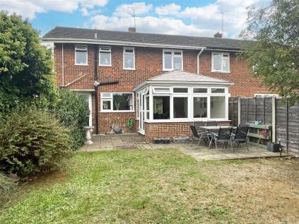 Kingfisher Road, Birds Estate, Larkfield, Kent