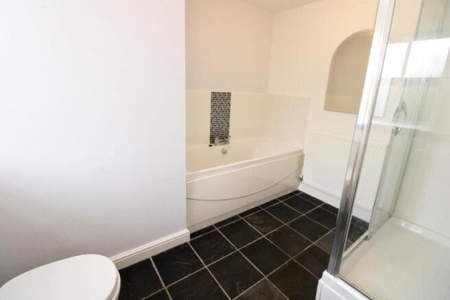 Master En-Suite