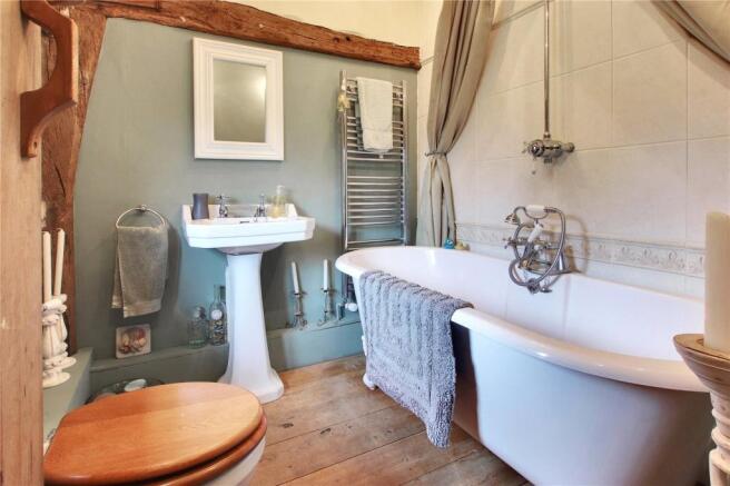 En Suite Bathroom