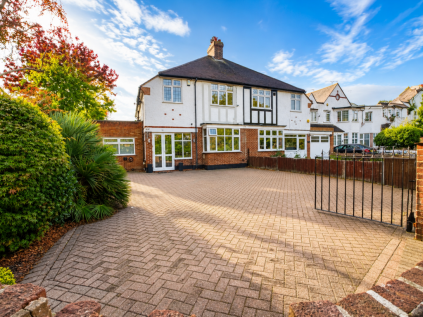 Jersey Road, Hounslow, Greater London, TW5
