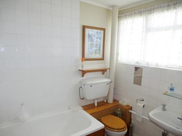 Photo 8