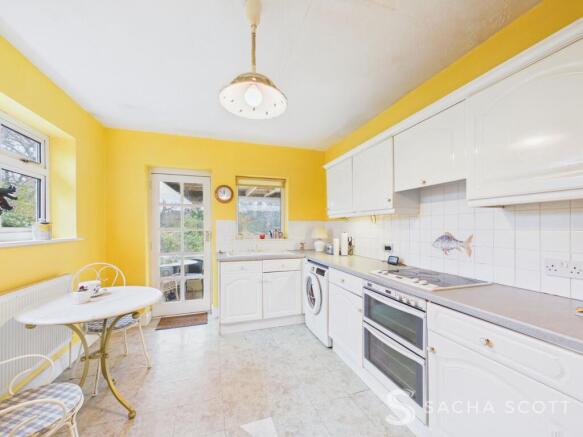 Kitchen / Breakfast Room