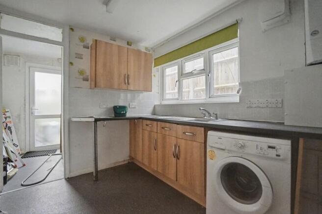 Ground Floor Flat, 149 Plumstead, London, SE18 2UQ