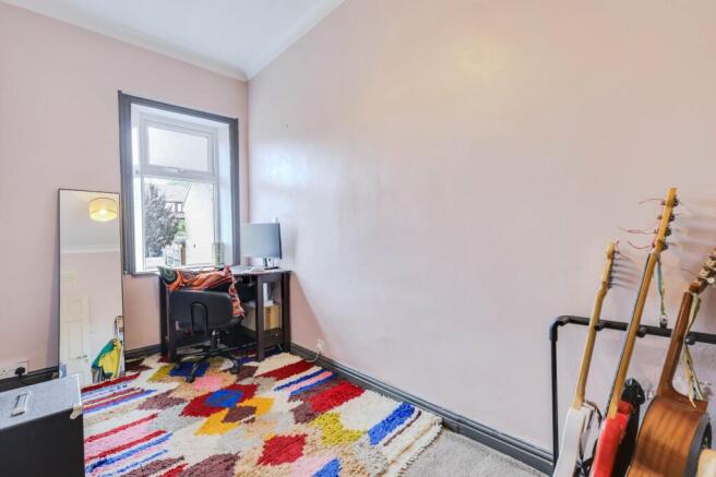 2 bed Terraced for sale Image 9