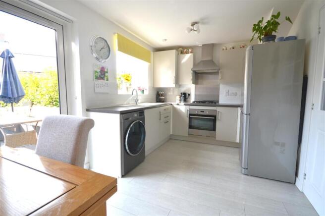 kitchen/breakfast room