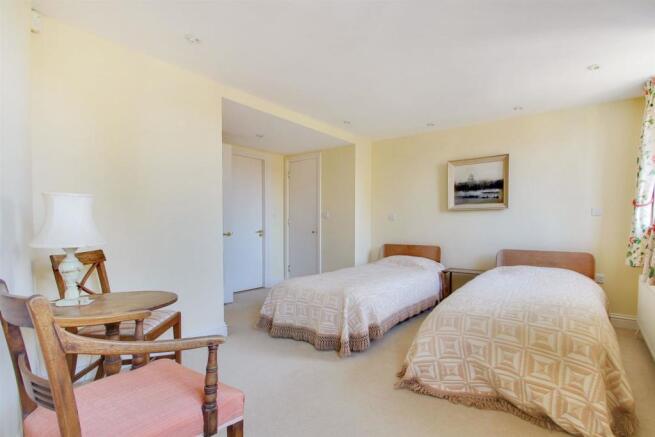 Bedroom 2.jpg