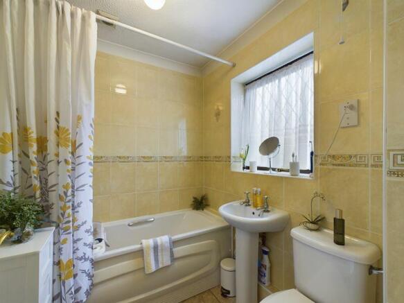Photo 10