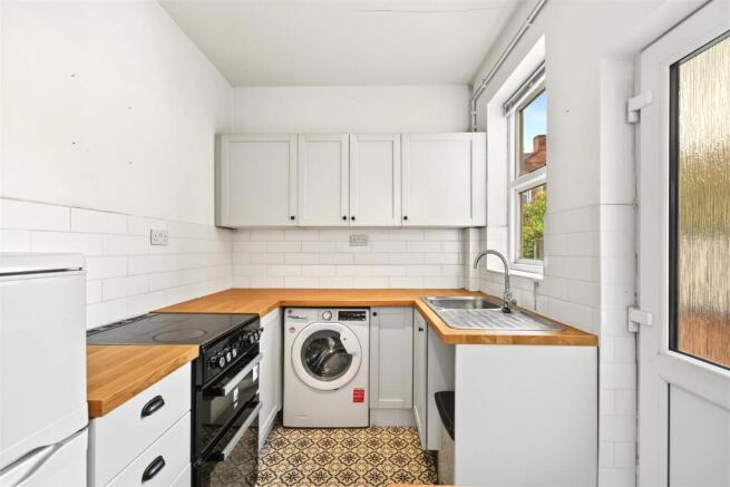 Kitchen_3.jpeg