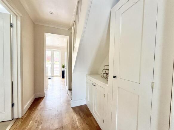 INNER HALLWAY