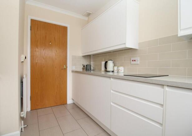 Photo 8