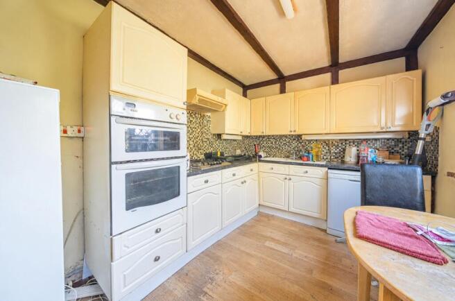 Maylands Road, Bedhampton, Havant, Hampshire, PO9 photo 3
