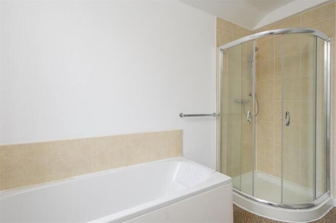 2 bed Terraced for sale Image 11