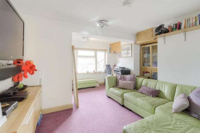 BASEMENT ROOM