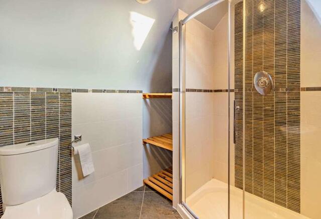 En-suite to Bedroom suite 1