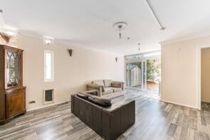 169, Victoria Rise, London SW4 0PE