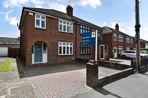 Commercial Road, Staines, Surrey, TW18