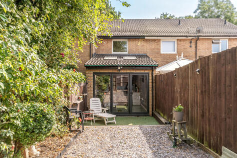 Scott Lawrence Close, BS16 1JQ