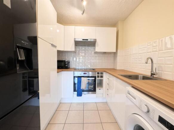 Kitchen.JPG