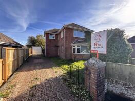 10, Carpenter Close, Lake PO36 9ND