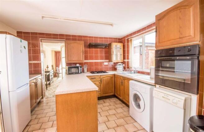 EXTENDED KITCHEN/BREAKFAST ROOM