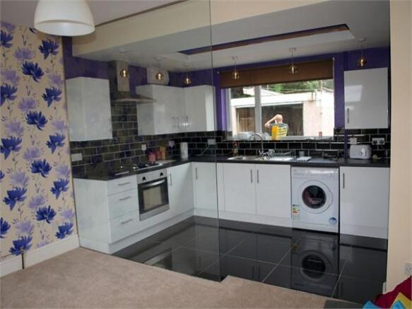 Fitted Kitchen