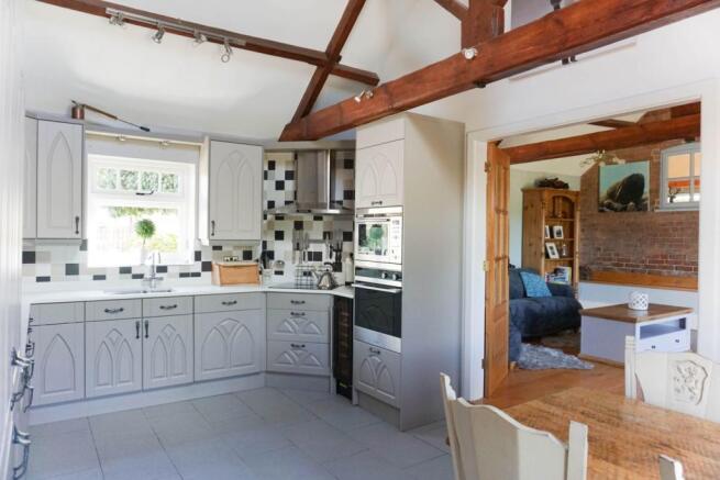 Kitchen/Breakfast