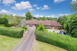 Three Ways, Poles Hill, Rickmansworth WD3 4NR