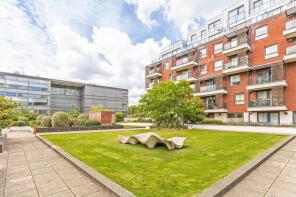 Flat 1, 201 Brunel Court, Green Lane, Edgware HA8 8YT