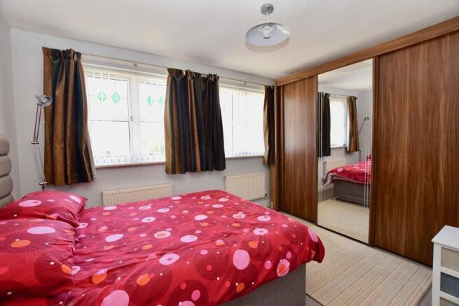 3 bed Detached for sale Image 10