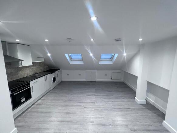 WhatsApp Image 2022-12-12 at 11.02.00 (7).jpeg