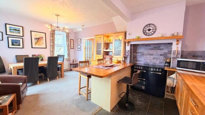 4 bed Character Property for sale Image 6