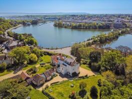 Little Ashton, Walhampton Hill, Lymington SO41 5RB