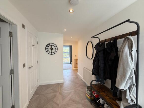 3 bed Town House for sale Image 10