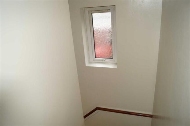 STAIRS/LANDING