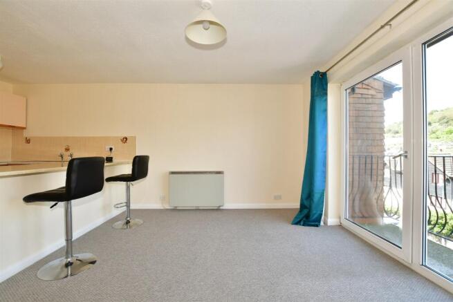 Kitchen/Lounge