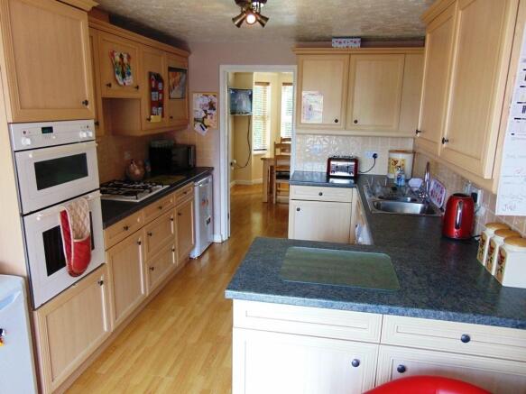 Kitchen/Breakfast Room