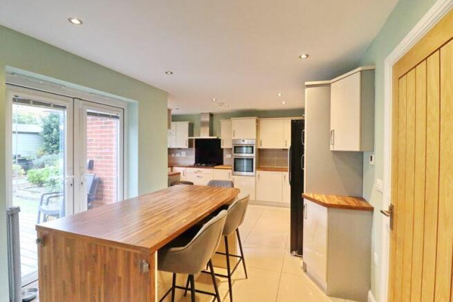 Kitchen Diner